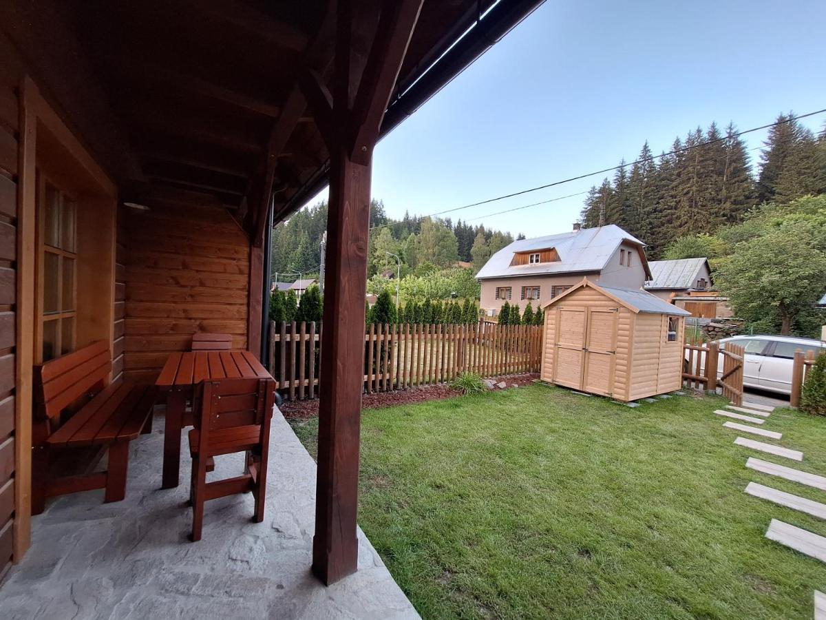 Apartman Jezerne Velké Karlovice Exterior foto