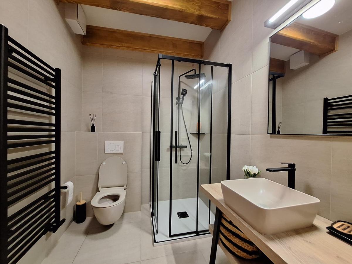 Apartman Jezerne Velké Karlovice Exterior foto